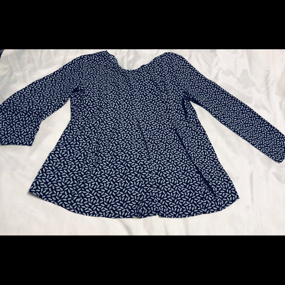 Ann Taylor medium blouse NWOT